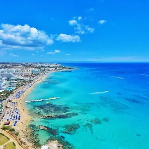 Odessa 4* Protarász