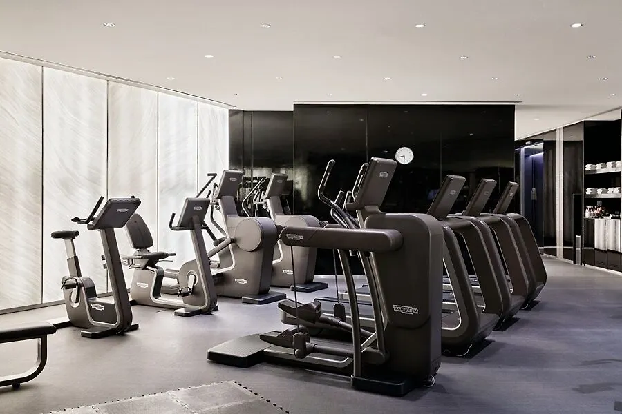 Armani Hotel דובאי 5*,  איחוד האמירויות הערביות