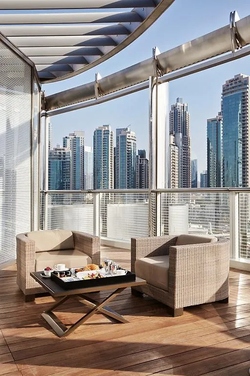 Armani Hotel Dubaj 5*,  Egyesült Arab Emírségek